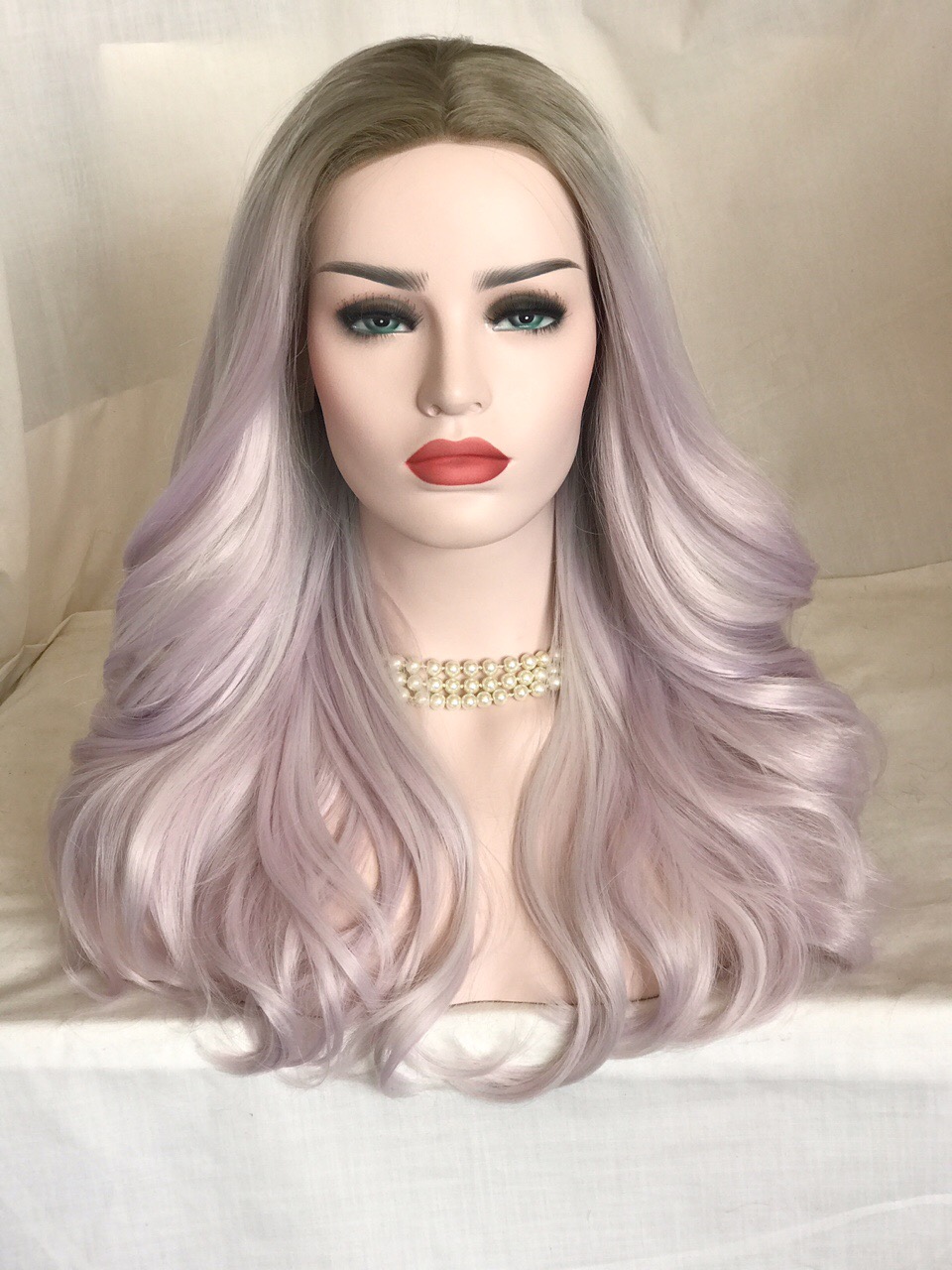 2017-uniwigs-trendy-new-arrival-ombre-lilac-wigs 01